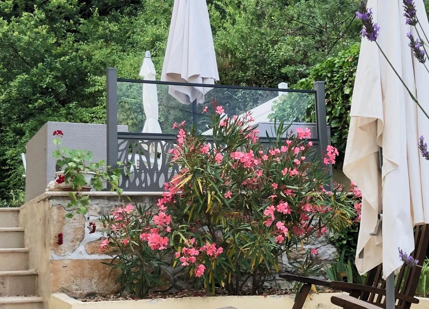 Semesterbostad D'Est En Ouest Villa Montcuq Frankrike